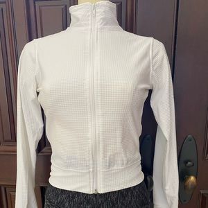 BRAND NEW Active Wear Top wear in or outdoors